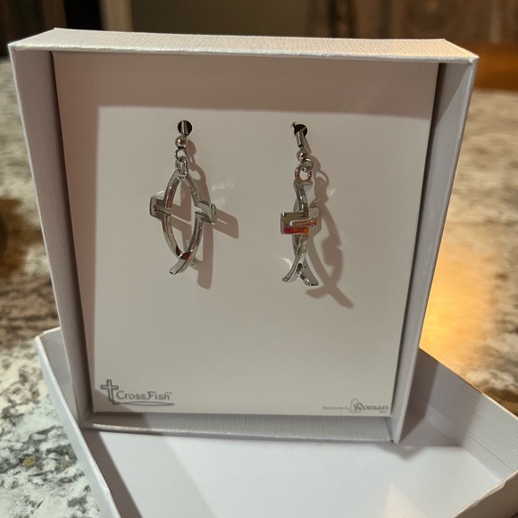 Cross Fish Silver earrings - Picture 4 of 7